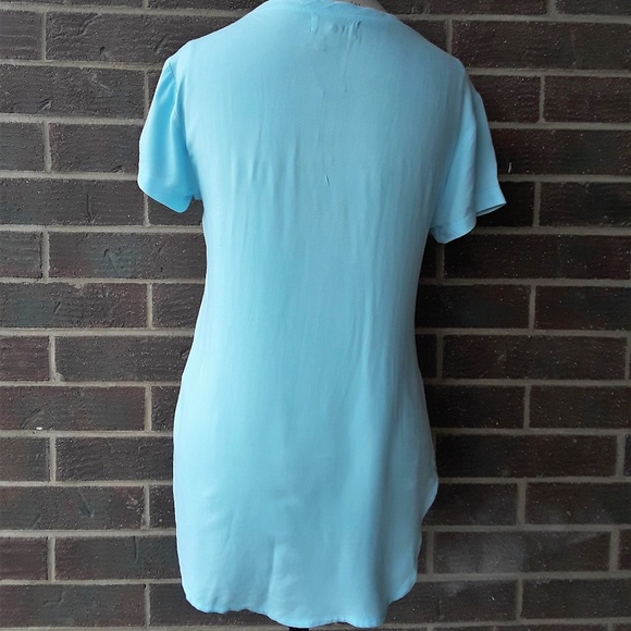 Anthropologie Cloth & Stone V-Neck Top - Picture 3 of 4